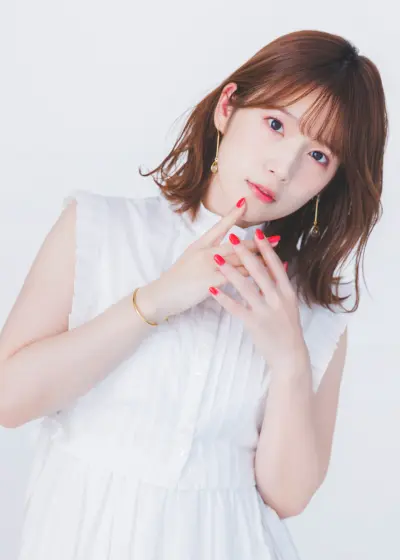 内田真礼